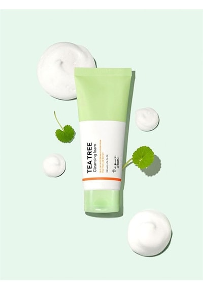 Yağlanma Eğilimli Ciltler İçin Temizleme Köpüğü A'pıeu The Pure Tea Tree