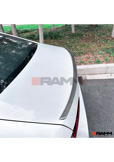 Bmw G60 Bagaj Spoiler Parlak Karbon
