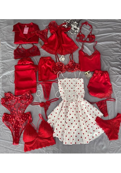 Mh Moony Homewears 17 Parça Kutulu Flemenco Gecelik Pijama İç Giyim Çeyiz Seti Muhteşem Kırmızı Mh Moony Homewears 17 Parça Kutulu Flemenco Gecelik Pijama İç Giyim Çeyiz Seti Muhteşem Kırmızı