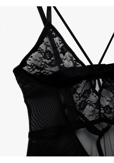 Koton Derin V Yaka İnce Askılı Transparan Dantelli Bodysuit Siyah 6wlk00004mk Siyah