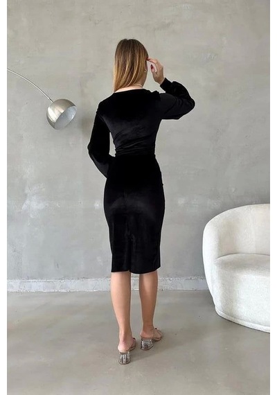 Defymoda Kadın Kadife Kumaş Kruvaze Yaka Balon Kol Ve Yırtmaç Detaylı Midi Boy Elbise Siyah