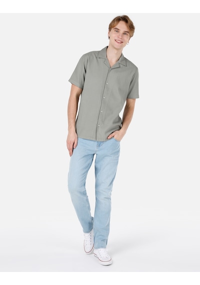 Colin's Colins Normal Kesim Shirt Yaka Cepsiz Yeşil Erkek Kısa Kol Gömlek Cl1066937 Cl1066937 Q1.v1 Kha Haki
