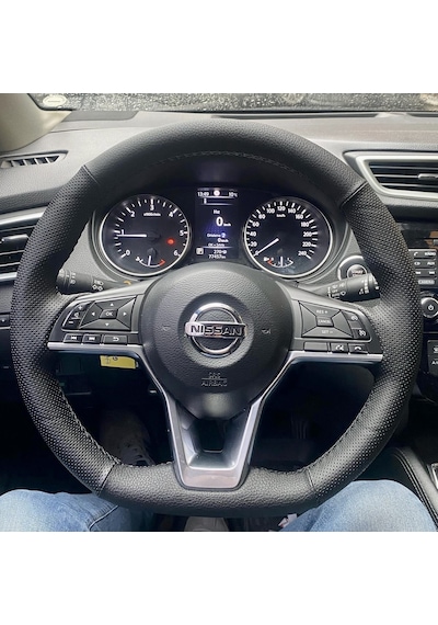 Nissan Qasqai Trail Araca Özel Direksiyon Kılıfı Noktalı Düz Siy