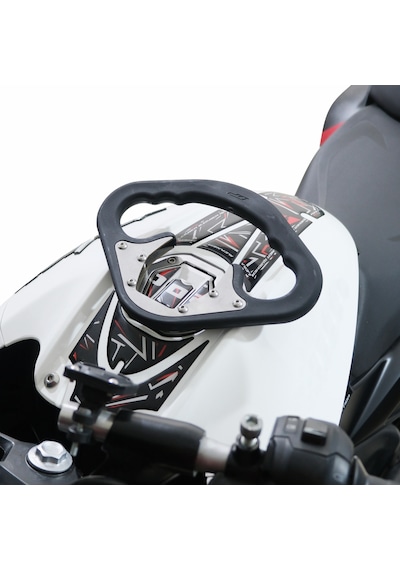 GP Kompozit Bajaj Pulsar NS 200 2011-2024 Uyumlu Depo Üstü Artçı Tutamak Siyah