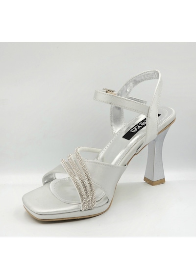 Asya 104070 Gümüş Renk Saten Taş Detaylı Platform Topuklu 8cm Kadın Abiye Sandalet Ayakkabı Asya 104070 Gümüş Renk Saten Taş Detaylı Platform Topuklu 8cm Kadın Abiye Sandalet Ayakkabı