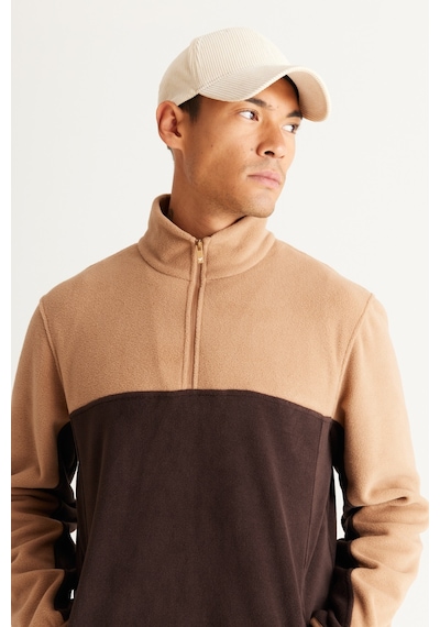 AC&Co / Altınyıldız Classics Erkek Sutlu Kahve-kahve Anti-pilling Tüylenme Yapmayan Standart Fit Bato Yaka İçi Polarlı Çift Renk Polar Sweatshirt Sütlü Kahverengi AC&Co / Altınyıldız Classics Erkek Sutlu Kahve-kahve Anti-pilling Tüylenme Yapmayan Standart Fit Bato Yaka İçi Polarlı Çift Renk Polar Sweatshirt Sütlü Kahverengi