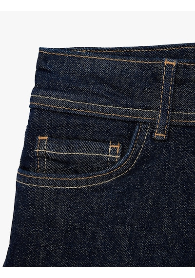 Koton Standart Bel Düğmeli Cepli Ekstra Mini Denim Şort Koyu İndigo 6sal40279md