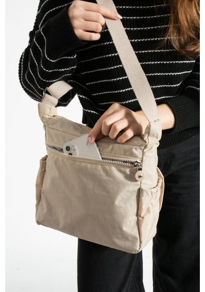 Baginn Klinkır Kadın Postacı Çanta Çok Cepli Kapaklı Model 30 20 Cm Su İtici Çapraz Askılı Postacı Çanta Krem