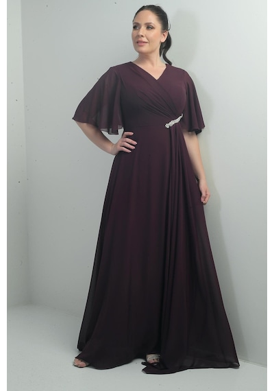 By Saygı Kadın V Yaka Beli Taşlı Drapeli Astarlı Büyük Beden Uzun Şifon Elbise-40853 Mürdüm By Saygı Kadın V Yaka Beli Taşlı Drapeli Astarlı Büyük Beden Uzun Şifon Elbise-40853 Mürdüm