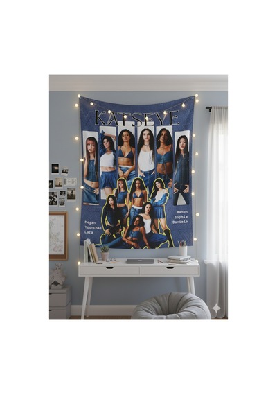 Owl Bag Katseye Poster Desenli Tasarım Duvar Halısı