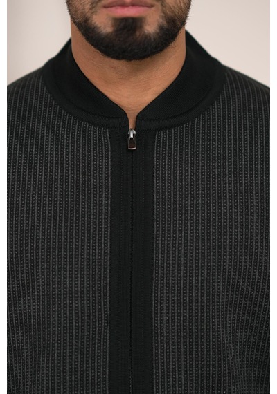 Woolen World Pilot Yaka Fermuar Kapamalı Klasik Kesim Astarlı Desenli Çelik Örgü Hırka Siyah Woolen World Pilot Yaka Fermuar Kapamalı Klasik Kesim Astarlı Desenli Çelik Örgü Hırka Siyah