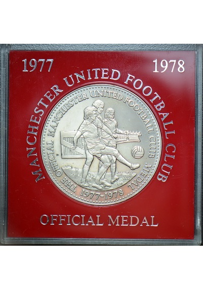 İngiltere - Manchester Futbol Kulübü Resmi Madalyon 1977-78 Orijinal Kutusunda 40 Mm Proof Baskı Çil.