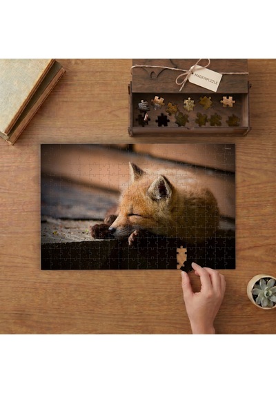 Uyuyan Sevimli Yavru Tilki Tasarımı 240 Parça Ahşap Puzzle Ahşap Kutuda Mpy40340