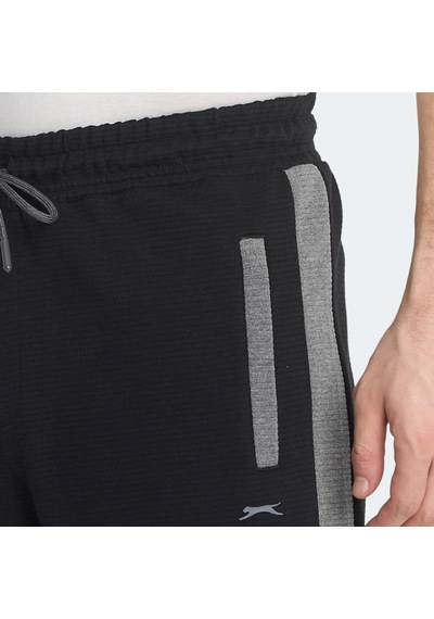 Slazenger NANDO I Erkek Cepli Siyah Şort