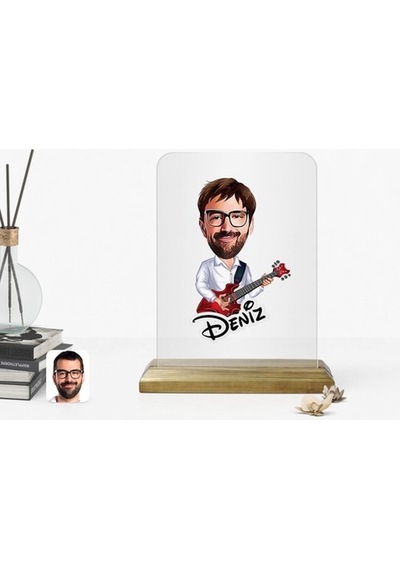 Kişiye Özel Erkek Gitarist Karikatürlü Ahşap Standlı Çerçeve-2