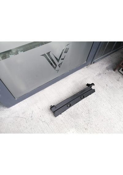 Bmw 5 Serisi Radyatör Üst Kapağı Yan Sanayi F10 -17117645650