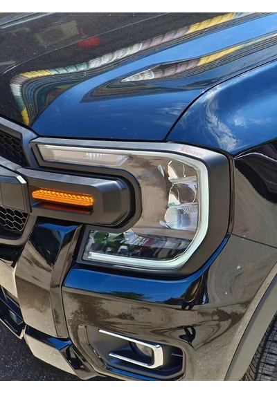 Ducki Ford Ranger 2023 Ve Sonrası Far Çerçevesi Abs Plastik