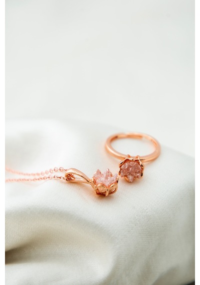 Kadın Rose Kaplama Beyaz Taşlı Lotus Çiçeği Kolye Yüzük  Set Rose Gold