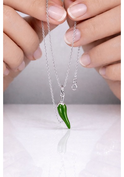 Çekirdekjewelry 925 Ayar Gümüş Yeşil Biber Kolye Minimal Şık Tasarım Kadın Kolye Gümüş