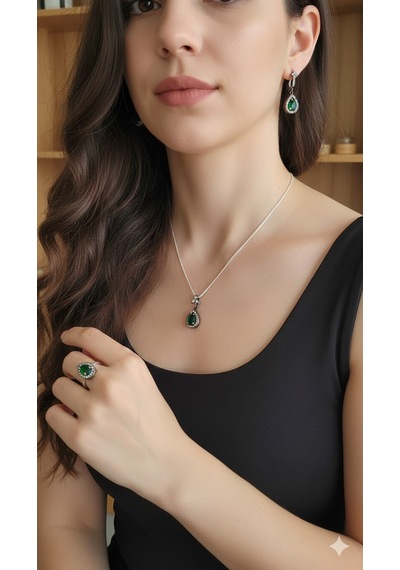 Zümrüt Gözyaşı Gümüş Set Bronz