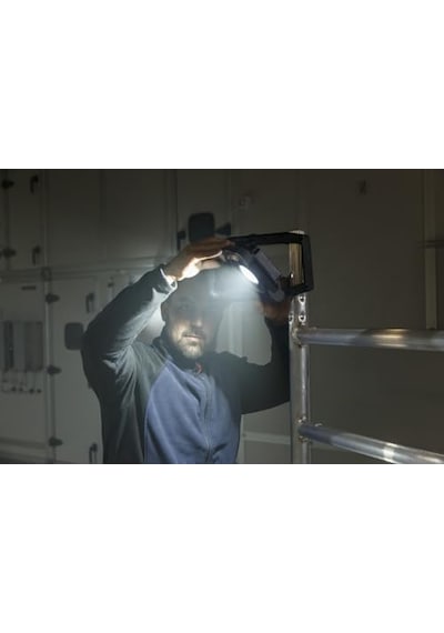 Hibrit Özellikli Dış Mekan Ip65 Lisanslı 50w 6800 Lümen 5 Metre Kablolu Şarjlı Led Projektör Genel