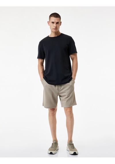 Koton Straight Fit Cepli Bermuda Spor Şort Bej 6sam40012nk Ekru