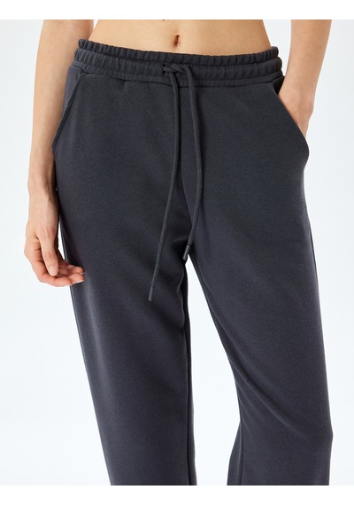 Koton Beli Bağcıklı Pamuk Karışımlı Oversize Jogger Eşofman Altı Gri 5sal40109ık Gri