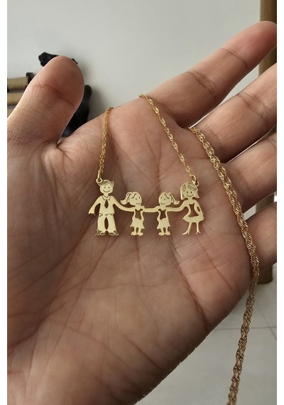 925 Ayar Gümüş 24 Ayar Altın Kaplama 4 Kişilik İsimli Aile Kolye
