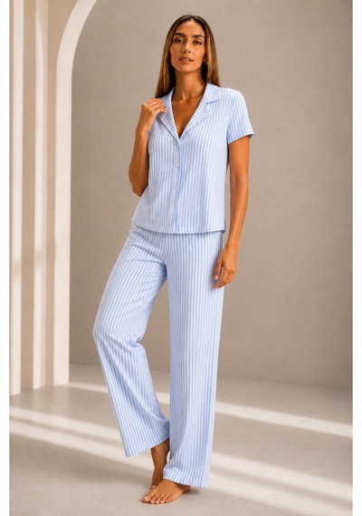 Kadın Kısa Kol Rahat Kalıp Şık Mavi Pijama Takımı