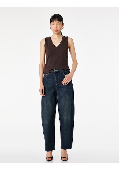 Koton Pamuklu Slim Fit Dantel Detaylı Fitilli Kolsuz V Yaka Bluz Kahverengi 6sak10386ek Kahve
