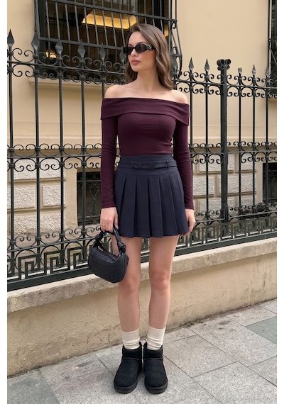 Lela Pamuklu Fitted Fit Madonna Yaka Bluz Kadın Bluz 5866862 Mürdüm