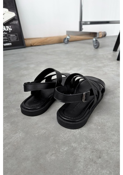 Siyah Tokalı Premium Deri Sandalet