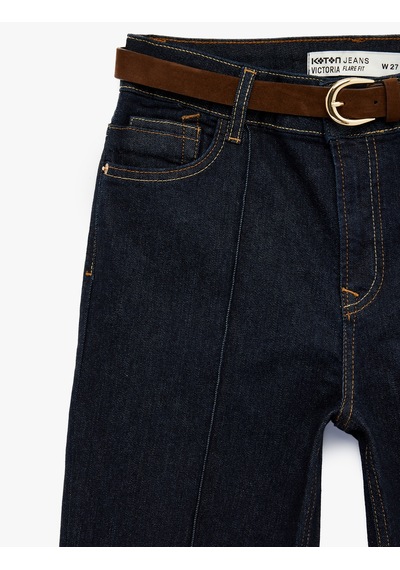 Koton Pamuklu Kemerli İspanyol Paça Dar Kesim Denim Pantolon - Flare Jeans Koyu İndigo 7wal40094md Indigo Koton Pamuklu Kemerli İspanyol Paça Dar Kesim Denim Pantolon - Flare Jeans Koyu İndigo 7wal40094md Indigo