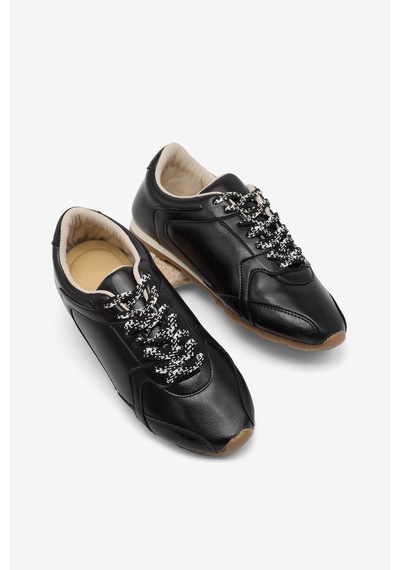 Tonny Black Kauçuk Taban Nefes Alabilen Bağcıklı Sneaker Kadın Siyah Cilt Sneaker Tbklc010