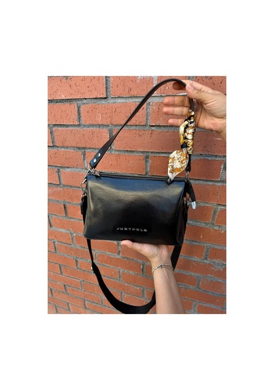 Just Polo Kadın Premium Şal Detaylı Yumuşak Deri Ayarlanabilir Askılı Çapraz El Ve Omuz Çantası Ebat : 28 X 18 Cm Siyah