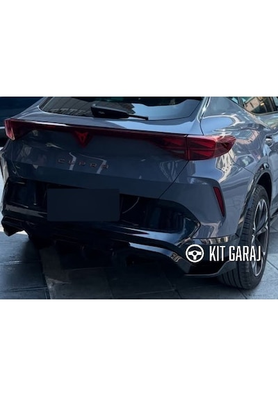 Cupra Formentor Cupra Parlak Siyah Flap Plastik Boyalı