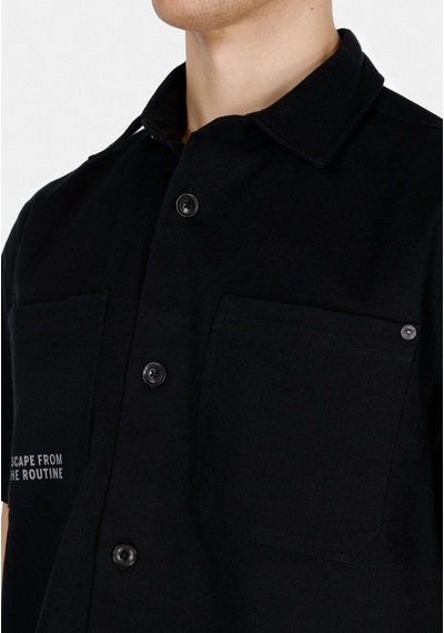 Colin's Colins Comfort Fit Shirt Neck Düz Erkek Siyah Kısa Kol Gömlek Cl1073361 Q1.v1 Blk Colin's Colins Comfort Fit Shirt Neck Düz Erkek Siyah Kısa Kol Gömlek Cl1073361 Q1.v1 Blk