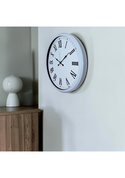 White Modern 52 X 52 Cm Duvar Saati Renkli