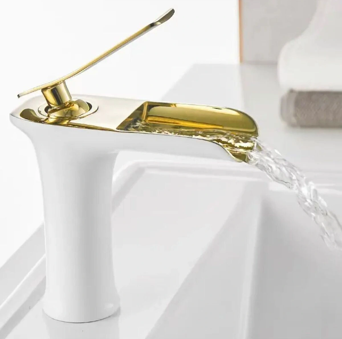 Nefa Fleko Şelale Lavabo Bataryası Beyaz