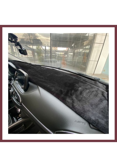 Storeşahin Yumuşak Tüylü Oto Torpido Bagaj Üstü Örtü Peluş Halı Siyah 130x40cm Shn0720