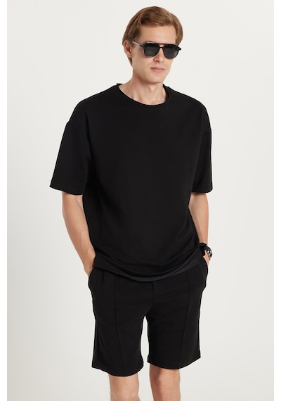Tudors Erkek Oversize Geniş Kesim Bisiklet Yaka Gofre Kumaş Beli Bağcıklı Siyah Şort Takım-35408 Siyah Tudors Erkek Oversize Geniş Kesim Bisiklet Yaka Gofre Kumaş Beli Bağcıklı Siyah Şort Takım-35408 Siyah