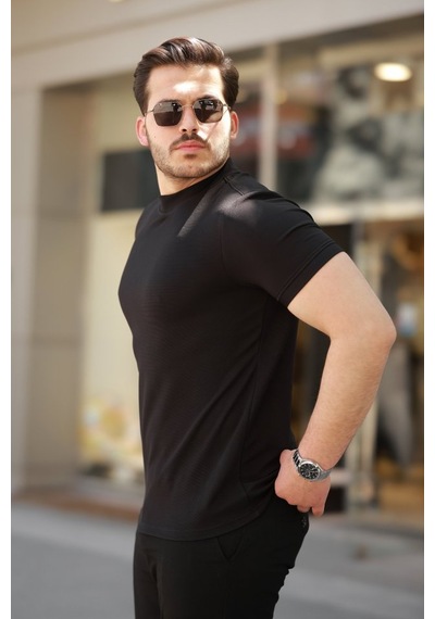 Erkek Ince Çizgi Dokulu Kısa Kollu T-shirt Siyah