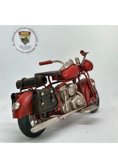 El Yapımı Kırmızı Yan Çantalı Cruiser Metal Motosiklet Biblosu Retro Figür & Dekoratif Obje