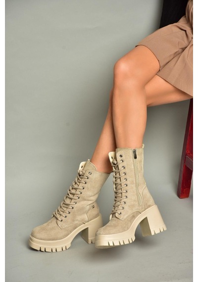 Fox Shoes T973559002 Bej Süet Kalın Topuklu Kadın Postal Bot Bej
