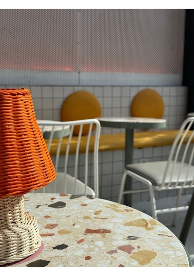 Turuncu Rattan & Bambu Masa Üstü Kablosuz Pilli Abajur Alt- Üst Rattan Masa Lambası