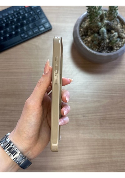 Apple Uyumlu iPhone 16 Pro Max Animasyonlu Stylus Silikon Kılıf Bej