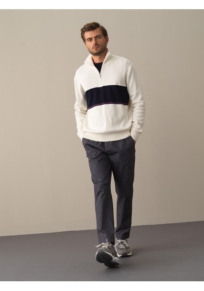 Xint Ekru Regular Fit Dik Yaka Pamuk Sweatshirt 801715