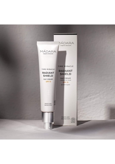 Radiant Shield Lsf 15 Mádara Organik Güneş Koruyucu Krema Hyalüronik Asit İle