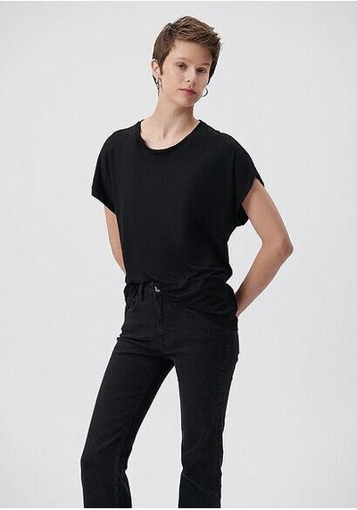 Mavi Kadın Bisiklet Yaka Basic Tişört Siyah 1611649-900 Siyah Mavi Kadın Bisiklet Yaka Basic Tişört Siyah 1611649-900 Siyah