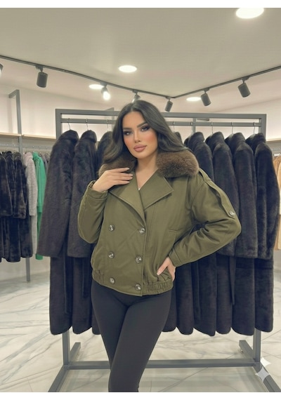 Ribana Classic Kadın Kürk Yaka Detaylı İçi Astarlı Çift Cepli Omuzları Kemerli Beli Lasitkli Ceket Görünümlü Kaban 4901 Haki Ribana Classic Kadın Kürk Yaka Detaylı İçi Astarlı Çift Cepli Omuzları Kemerli Beli Lasitkli Ceket Görünümlü Kaban 4901 Haki